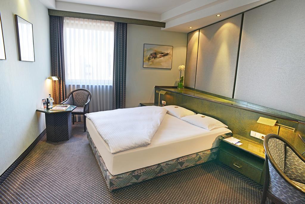 Messehotel Europe Στουτγκάρδη Εξωτερικό φωτογραφία